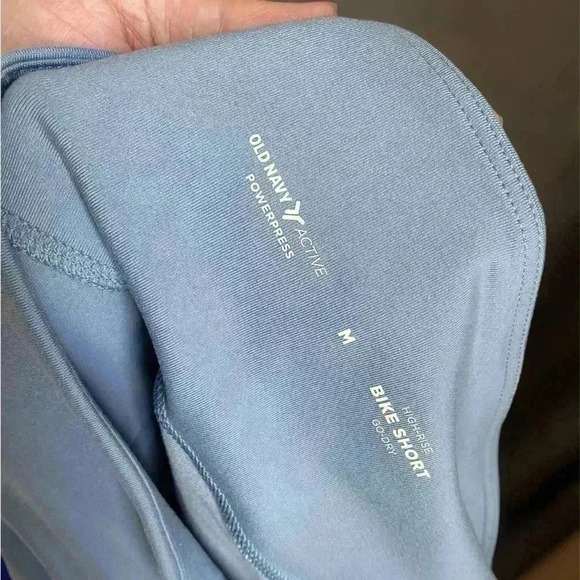 Highwaisted Bike Short - Picture 3 of 3